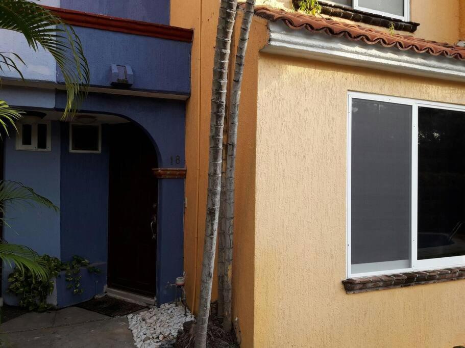 Cozy Townhouse In Great Location Apartamento Cancún Exterior foto